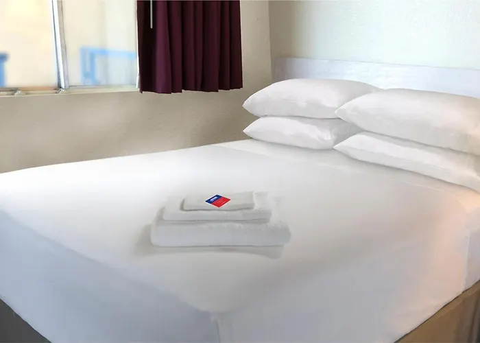 Motel: Americas Best Value Inn & Suites Corpus Christi